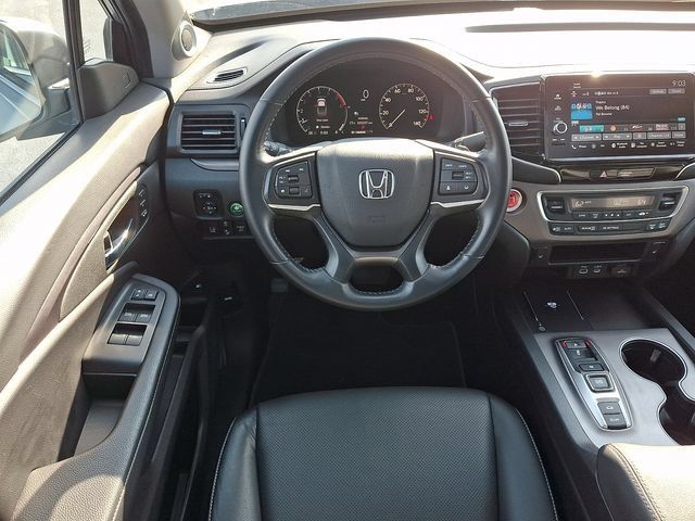 Used 2025 Honda Ridgeline RTL image 11