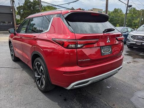 Used 2022 Mitsubishi Outlander SEL FWD image 3