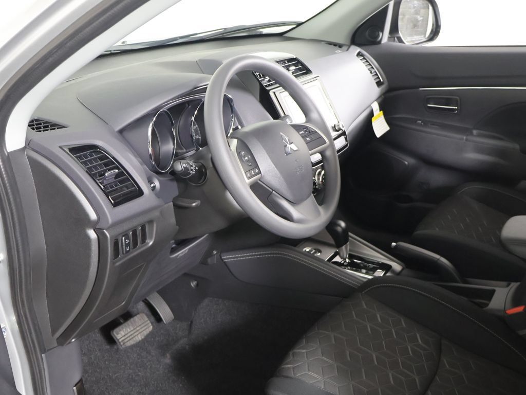 New 2027 Mitsubishi Outlander Sport ES AWD/4WD image 19