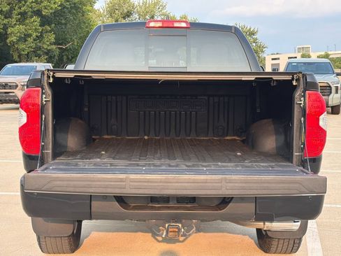 Used 2020 Toyota Tundra SR5 w/ SR5 Convenience Package AWD/4WD image 13