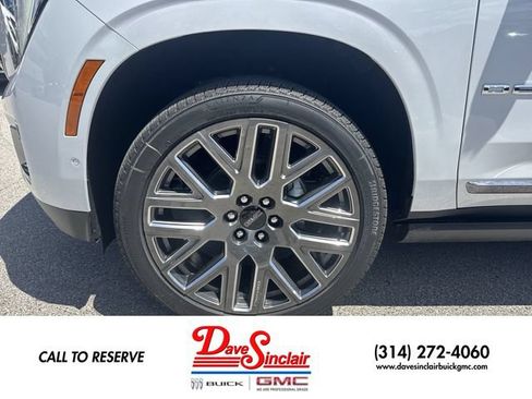 New 2026 GMC Yukon XL Denali Ultimate AWD/4WD image 10