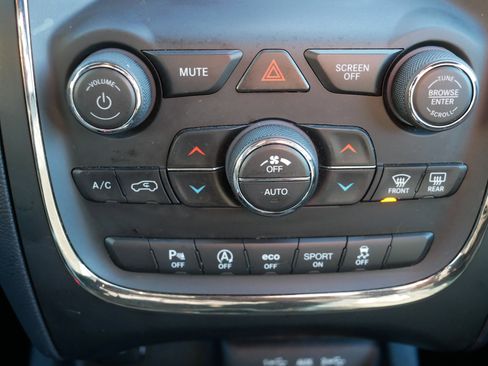 Used 2020 Dodge Durango GT image 23