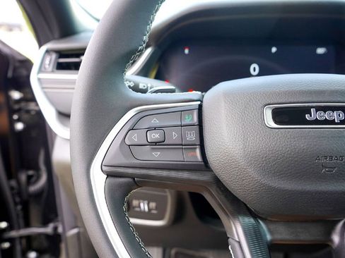 New 2026 Jeep Grand Cherokee L Laredo RWD image 14