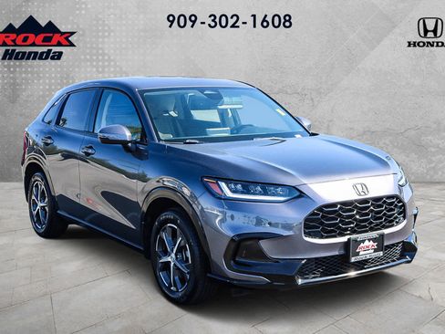 Used 2023 Honda HR-V EX-L image 3