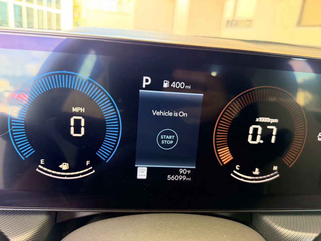 Used 2025 Hyundai Sonata SEL FWD image 38