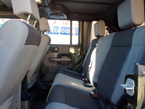 Used 2007 Jeep Wrangler X w/ Trailer Tow Group image 9