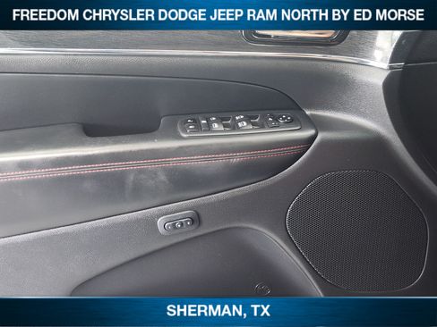 Used 2021 Jeep Grand Cherokee Trailhawk AWD/4WD image 16