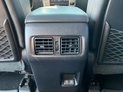 Used 2020 Toyota 4Runner Limited AWD/4WD image 25