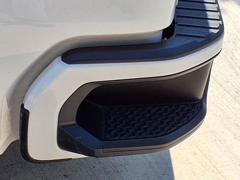 Certified 2024 GMC Sierra 1500 AT4 w/ Technology Package image 27