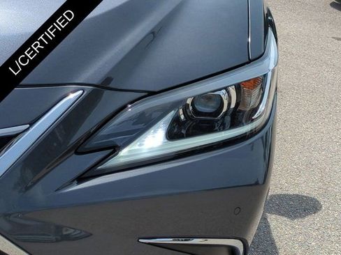 Certified 2025 Lexus ES 350 w/ Premium Package image 10