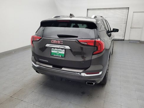 Used 2019 GMC Terrain Denali w/ Advanced Safety Package FWD image 7