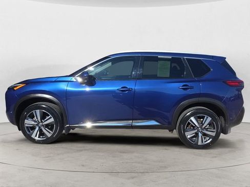 Used 2023 Nissan Rogue Platinum w/ Platinum Premium Package AWD/4WD image 2