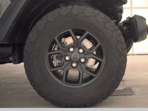 Used 2024 Jeep Wrangler Unlimited AWD/4WD image 20