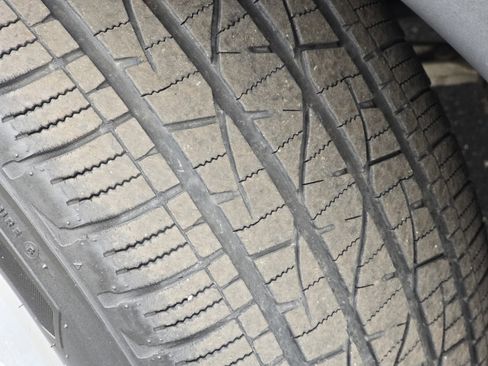 Used 2018 Honda Pilot Elite image 4