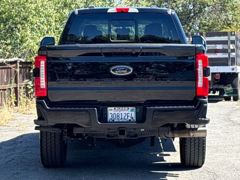 Certified 2024 Ford F250 Lariat w/ Lariat Ultimate Package AWD/4WD image 5