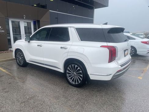 Used 2024 Hyundai Palisade Calligraphy AWD/4WD image 5
