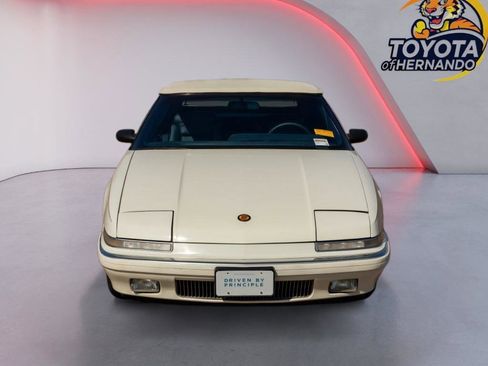Used 1990 Buick Reatta Convertible image 2