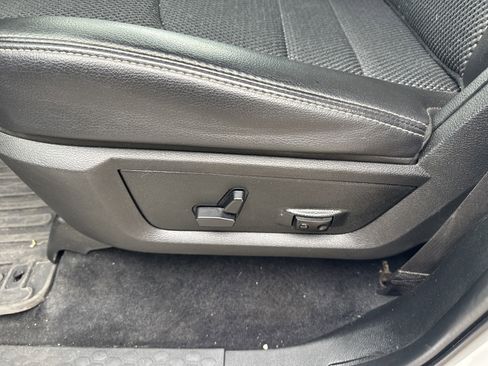 Used 2017 RAM 1500 Sport w/ Convenience Group image 18