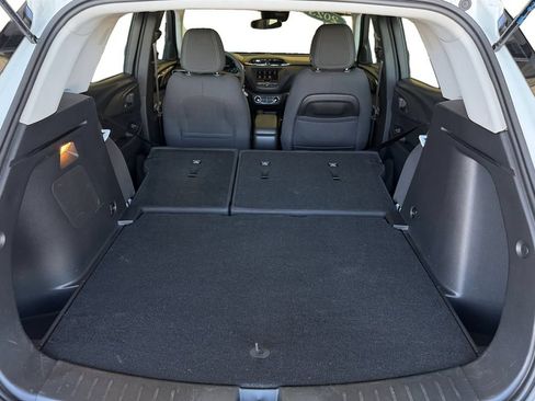Used 2023 Chevrolet TrailBlazer LS FWD image 27