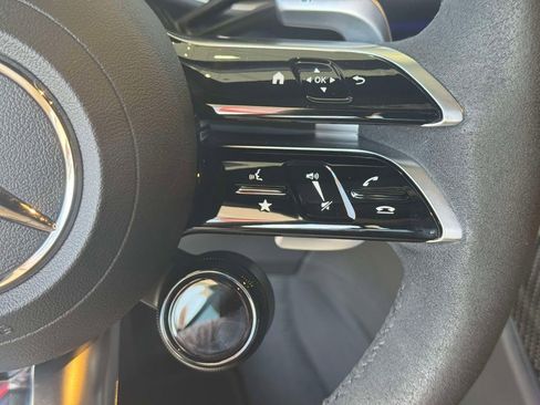 Used 2022 Mercedes-Benz SL 63 AMG 4MATIC image 21