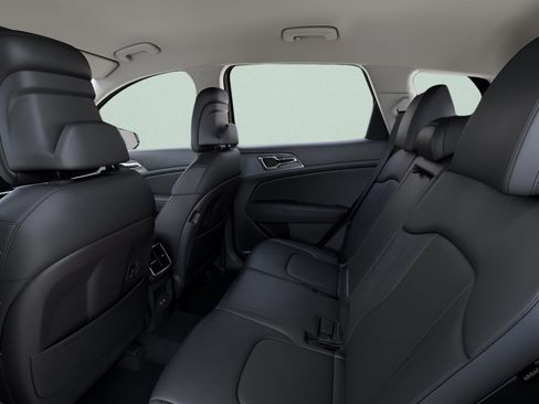 New 2026 Kia Sportage EX image 18