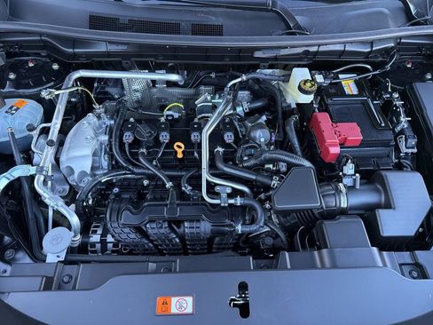 New 2025 Mitsubishi Outlander SE image 34