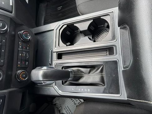Used 2020 Ford F150 XLT w/ Equipment Group 302A Luxury AWD/4WD image 23