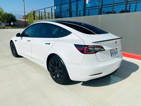 Used 2021 Tesla Model 3 Long Range AWD/4WD image 4