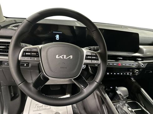 New 2025 Kia Telluride S AWD/4WD image 10