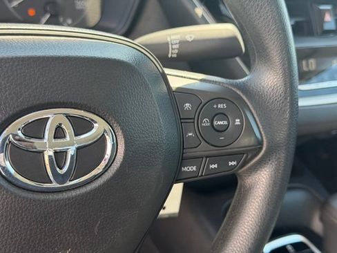 Used 2024 Toyota Corolla LE FWD image 23
