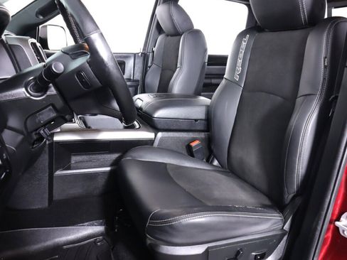 Used 2018 RAM 1500 Rebel w/ Ram 1500 Black Rebel Group AWD/4WD image 31