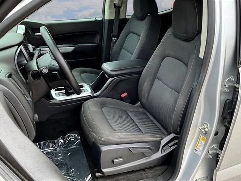 Used 2018 Chevrolet Colorado LT w/ LT Convenience Package RWD image 24
