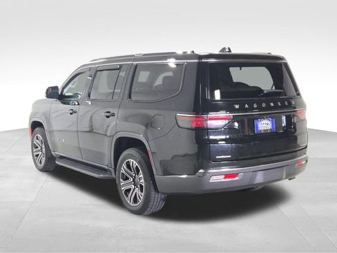 Certified 2022 Jeep Wagoneer Series III AWD/4WD image 6