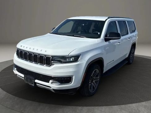 Used 2023 Jeep Wagoneer L Series II AWD/4WD image 1