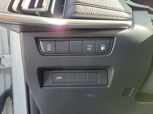 Certified 2024 MAZDA CX-90 Plug-In Hybrid w/ Preferred AWD/4WD image 9