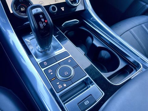 Used 2022 Land Rover Range Rover Sport HSE Silver Edition image 20