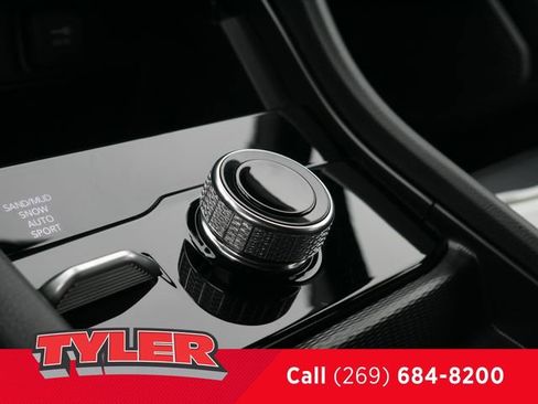 New 2026 Jeep Grand Cherokee Limited image 37