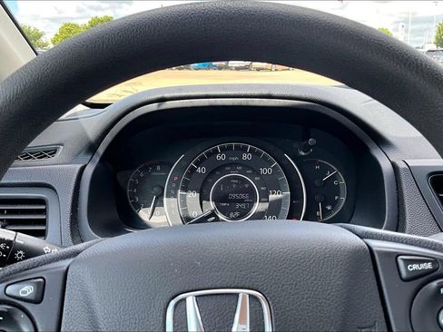 Used 2016 Honda CR-V LX image 19
