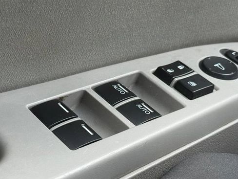 Used 2011 Honda Pilot EX image 24