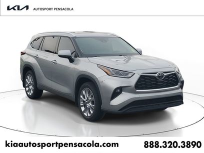 Used 2024 Toyota Highlander Limited