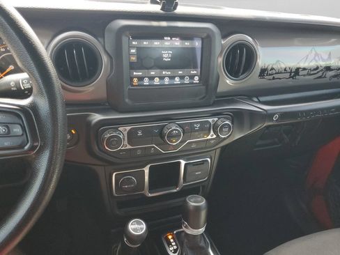 Used 2022 Jeep Wrangler Unlimited Sport AWD/4WD image 20