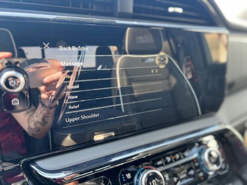 Used 2023 GMC Sierra 1500 AT4X w/ AT4X AEV Edition image 19