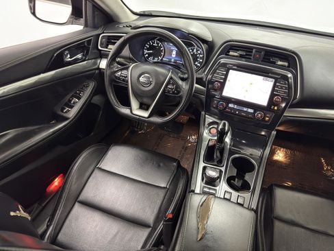 Used 2022 Nissan Maxima SV w/ Floor Mat Group FWD image 30