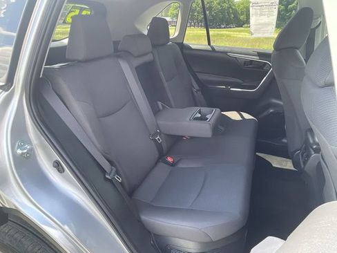 Certified 2025 Toyota RAV4 LE AWD/4WD image 23