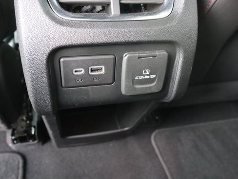 Used 2023 Chevrolet Blazer RS image 19