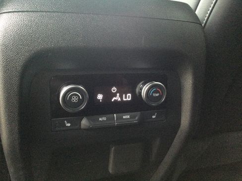 Used 2026 Buick Enclave Avenir w/ Super Cruise Package AWD/4WD image 12