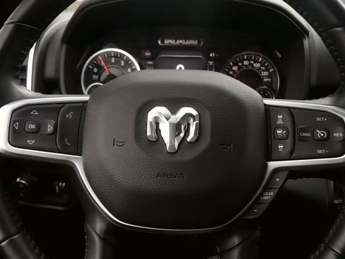 Used 2024 RAM 2500 Big Horn w/ Safety Group image 18