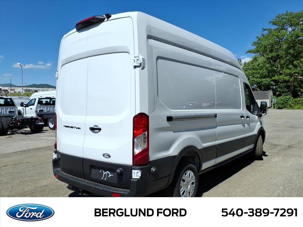New 2026 Ford Transit 250 148 High Roof RWD image 5