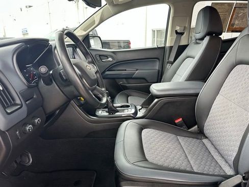 Used 2022 Chevrolet Colorado Z71 image 27