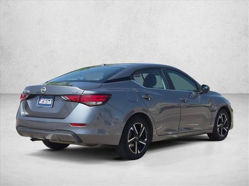 Used 2024 Nissan Sentra SV FWD image 5